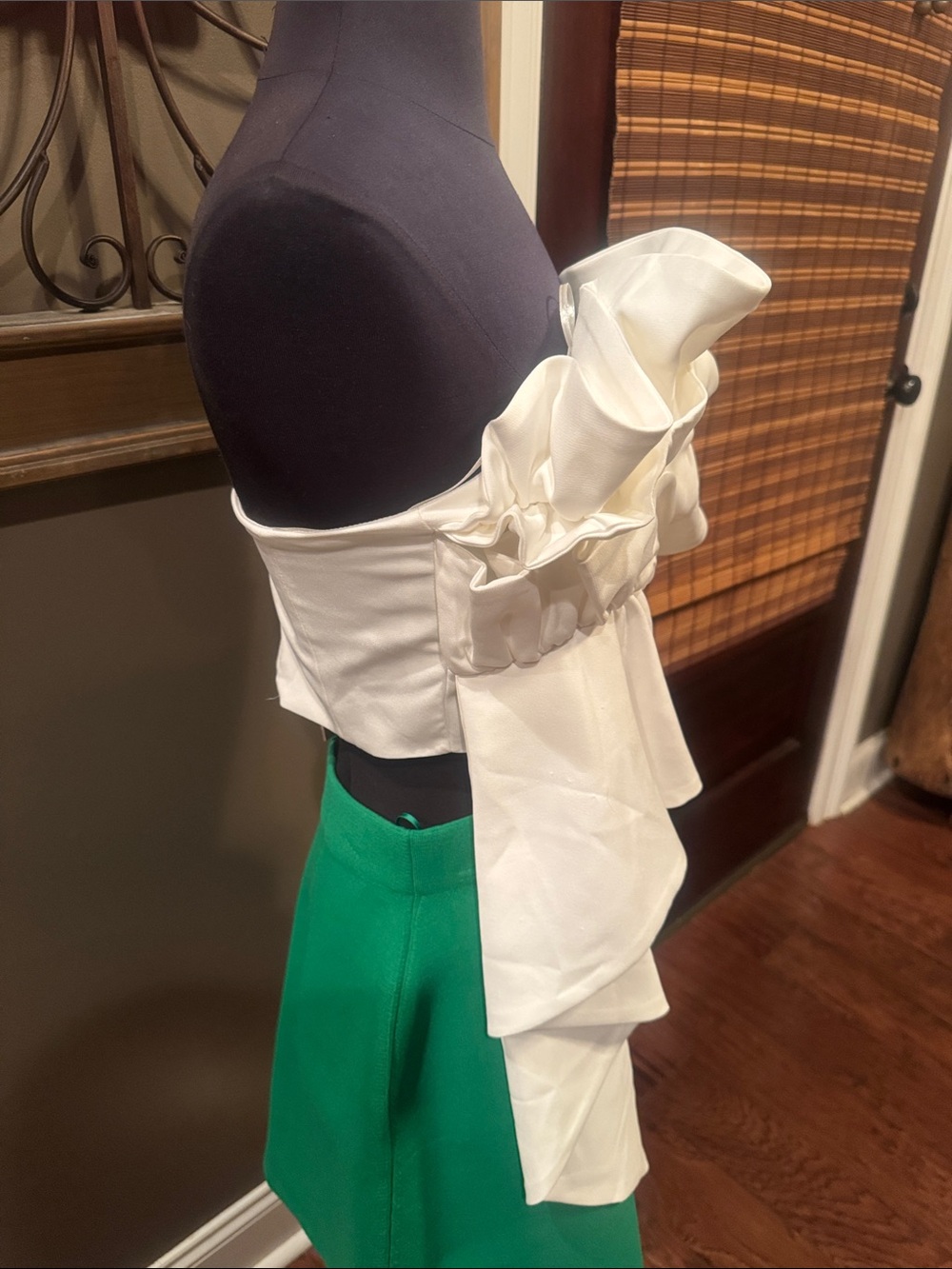 White Ruffled Asymmetrical Top - Picture 4 of 9